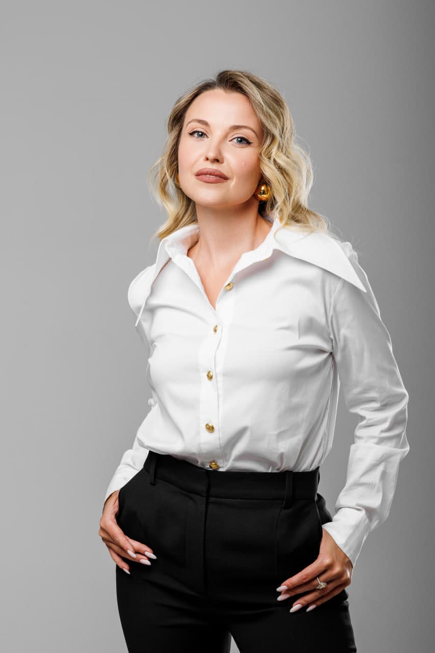 Yuliia Onishchenko, Paysation team